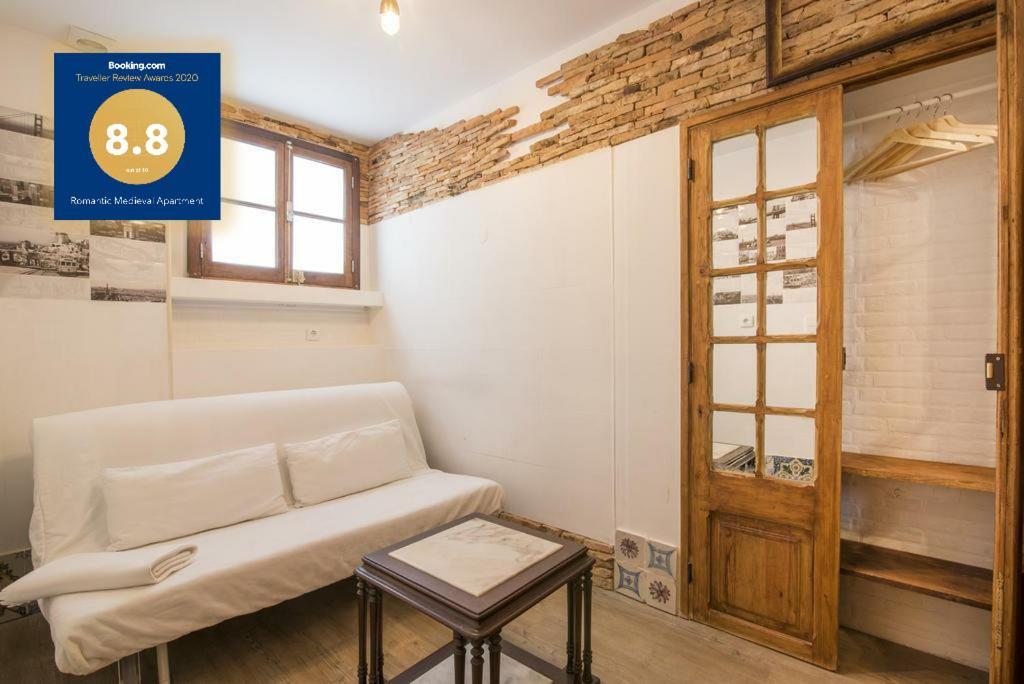 Romantic Medieval Apartment Lisabona Exterior foto