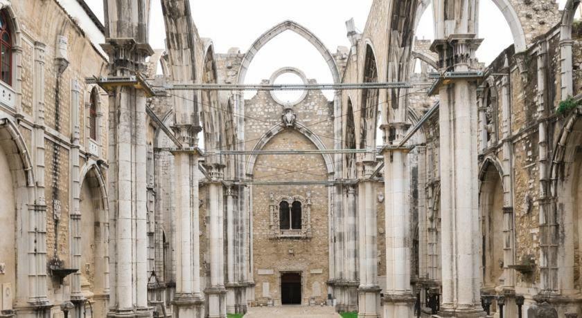 Romantic Medieval Apartment Lisabona Exterior foto